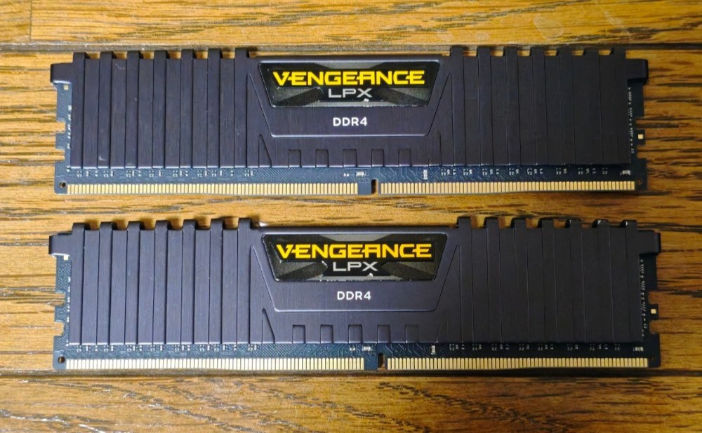 DDR4