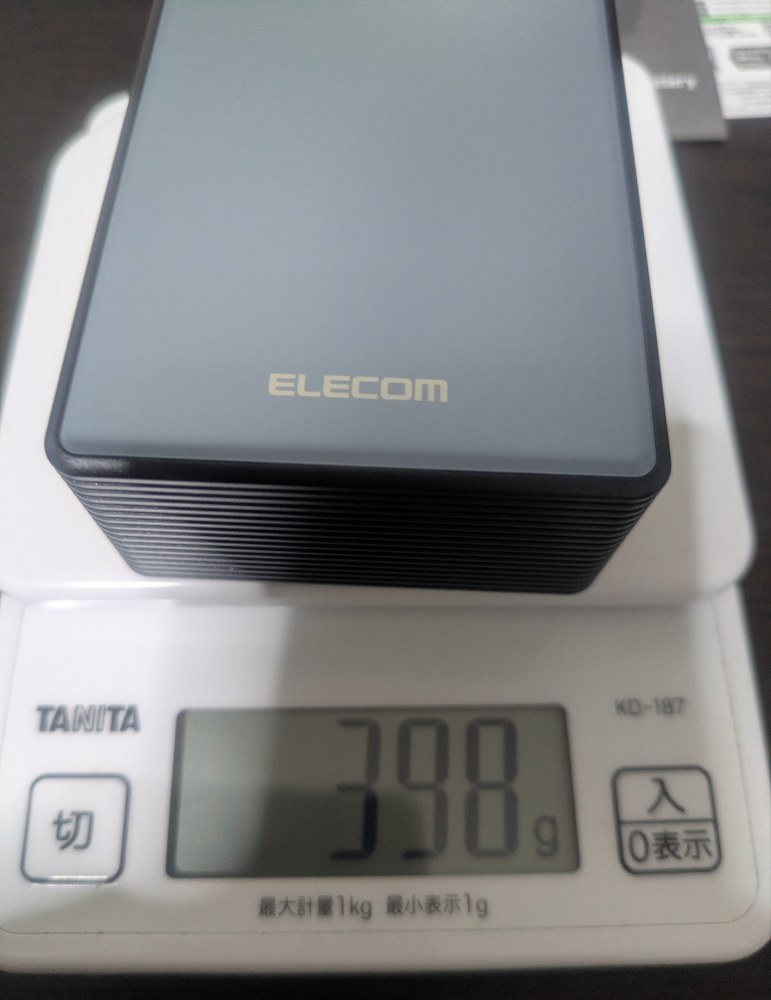 398g重い、落としたらすぐ壊れそう
