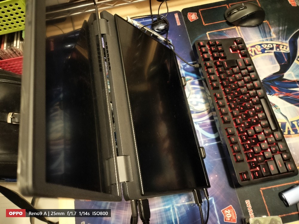 サブディスプレイ（モバイルモニタ）セット！