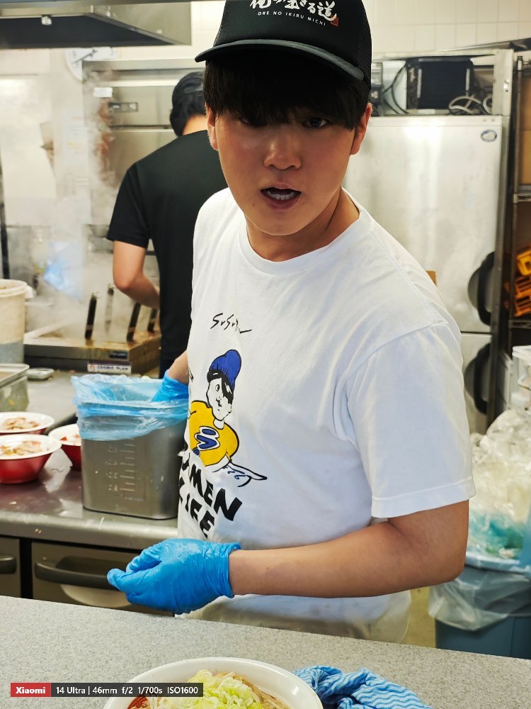 俺の動画次第でこの店潰すことだって出来るんだぞってことで