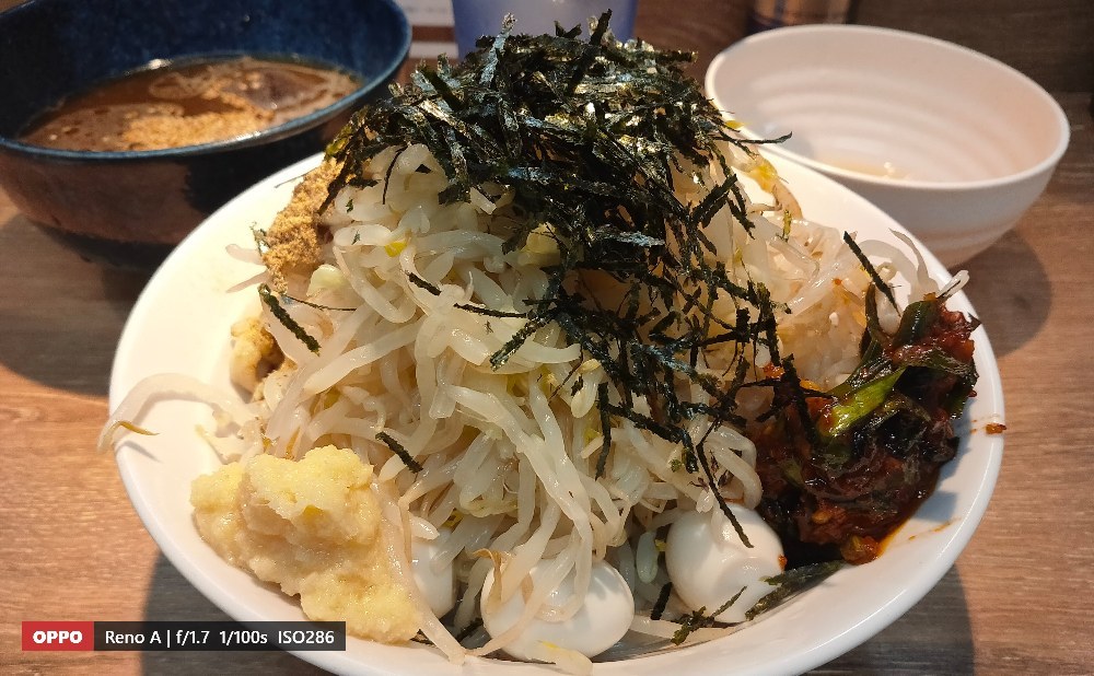 にらキムチ美味い！ハマンかな！