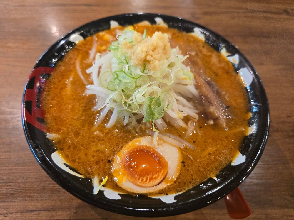 ちょっと斜めから(サムネ加工してないやつ笑)