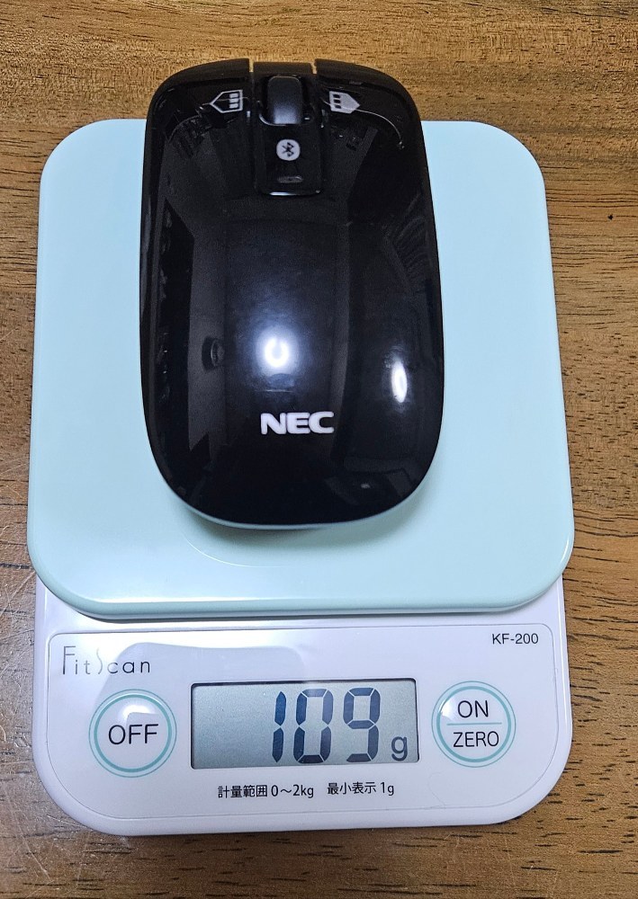 やっぱりこの小ささなのに100ｇ越えって重くね？