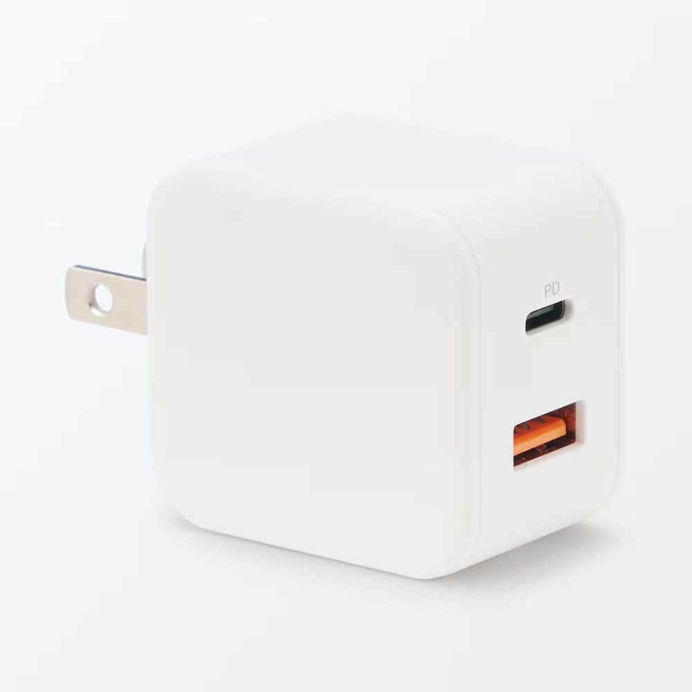 急速充電器 USB-C / USB-A MJ-PA1C1A 商品番号83824983
