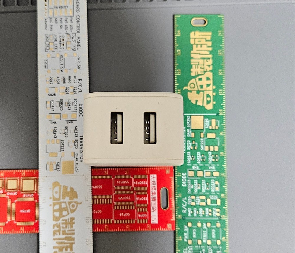コンパクトサイズ…