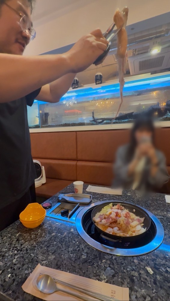 パフォーマンスをしてくれるたこおじ①