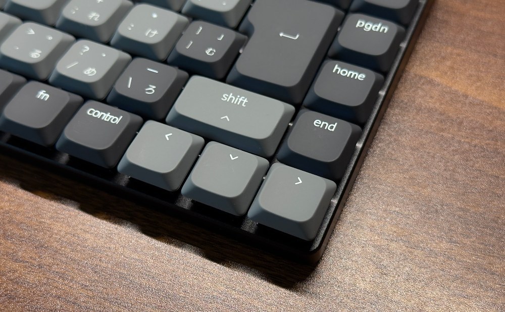 右シフト