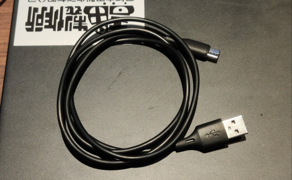 USB Type-A ↔ USB Type-C × 1