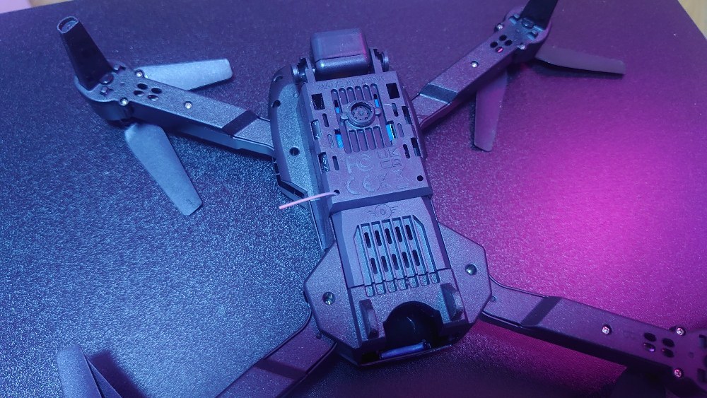 機体裏側