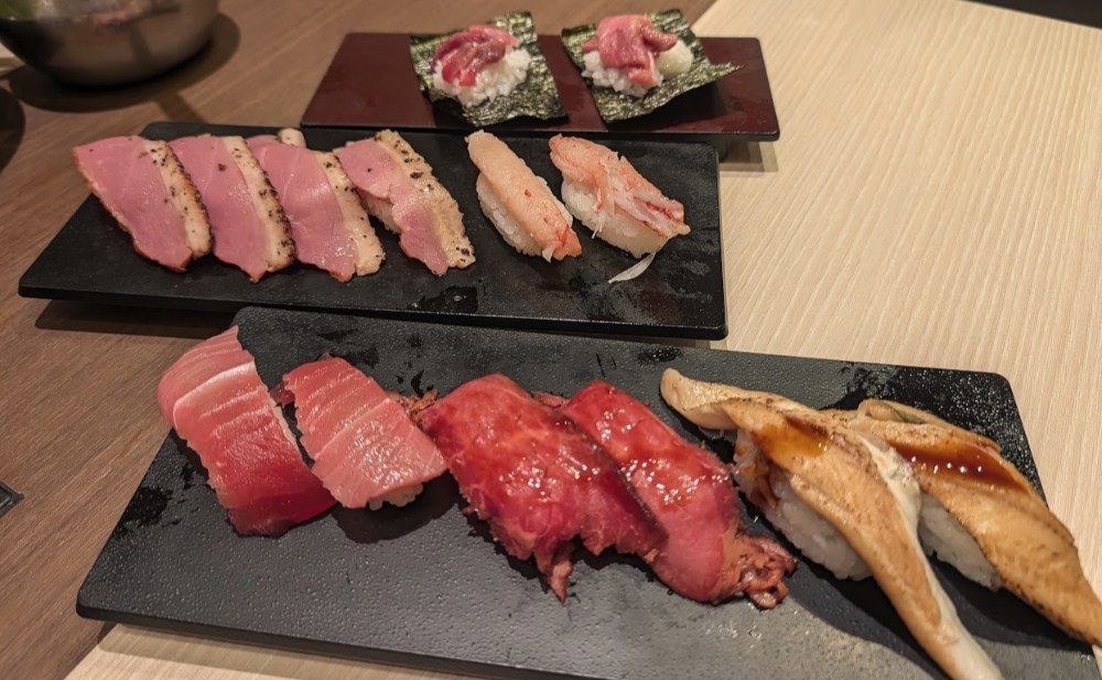 お寿司も食べ放題
