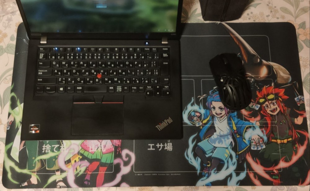 マウスパットとして使う