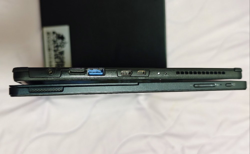 似たようなPC「TOSHIBA dynabook D83/DN」と比較②