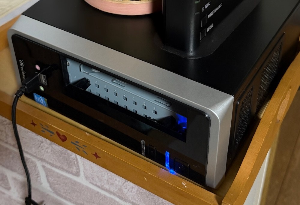 ハードオフの型落ちPCが化けた！余りパーツだけで自宅サーバーを構築 レビュー写真
