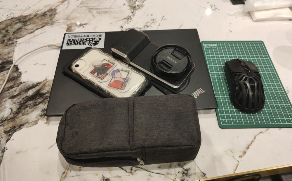 撮影してるスマホを写せないので別スマホで撮影