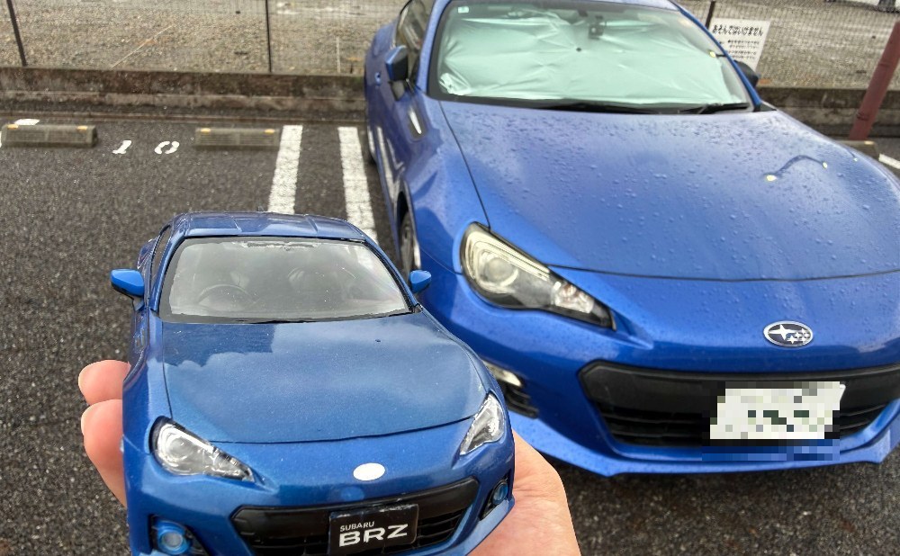 愛車と模型のツーショット
