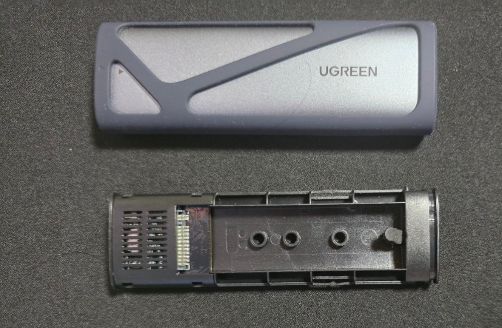 SSD取付前