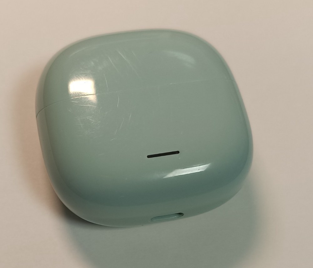 うーん、細かい傷がいくつか。。。