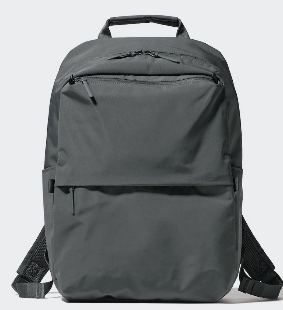 （参考）メーカー画像より、パリッとしてる新品