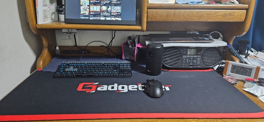なにげにうp主のキーボードの位置だとGadgeteerのロゴが隠れないという…