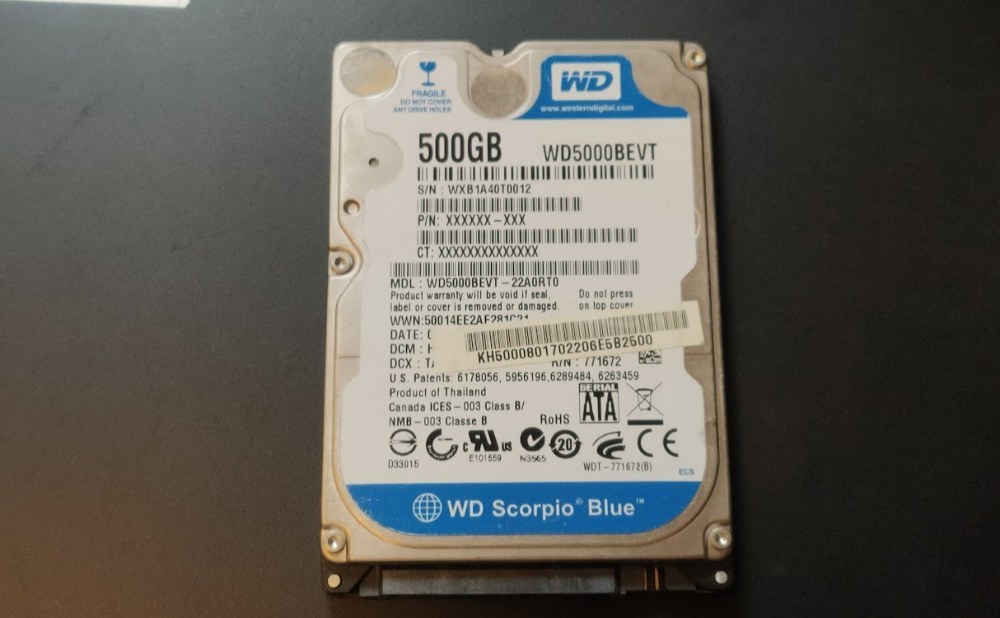 本題のWestern Digitalの2.5インチHDD
