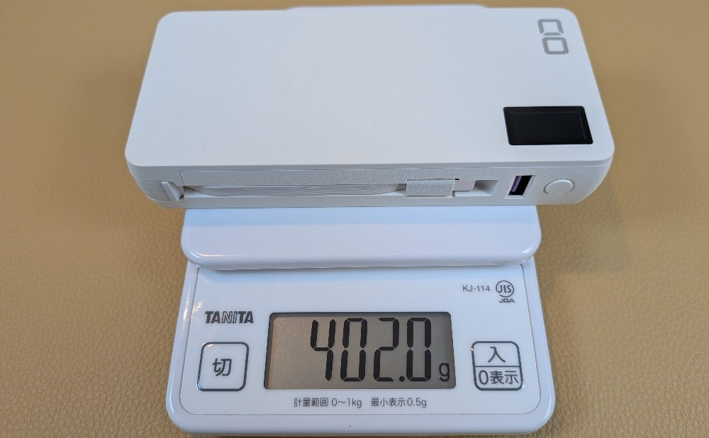 (参考)CIOの20,000mAhバッテリーは実測で402g