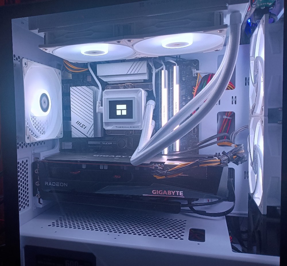 12900HX組み込み当時のPC