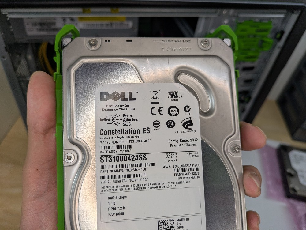 鬱袋第一弾で出てきたHDD